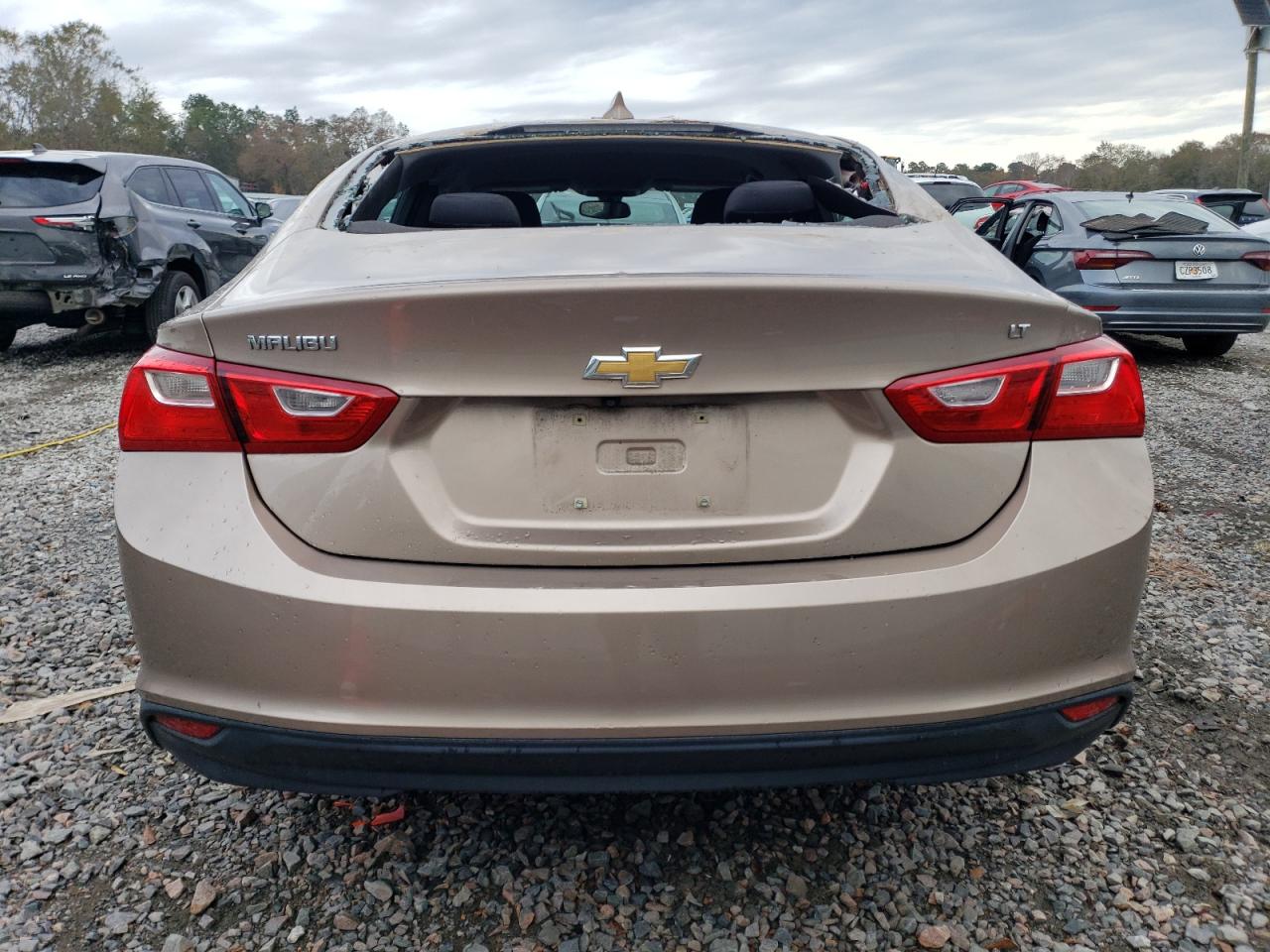 2018 Chevrolet Malibu - Image 6