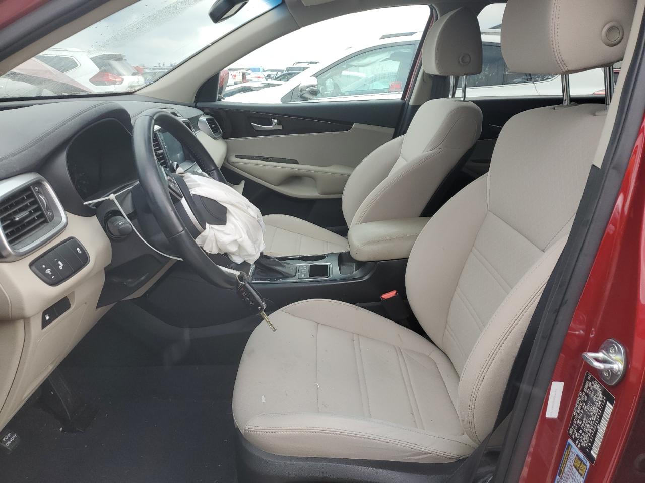 2019 Kia Sorento Lx VIN: 5XYPGDA52KG471124 Lot: 83830094