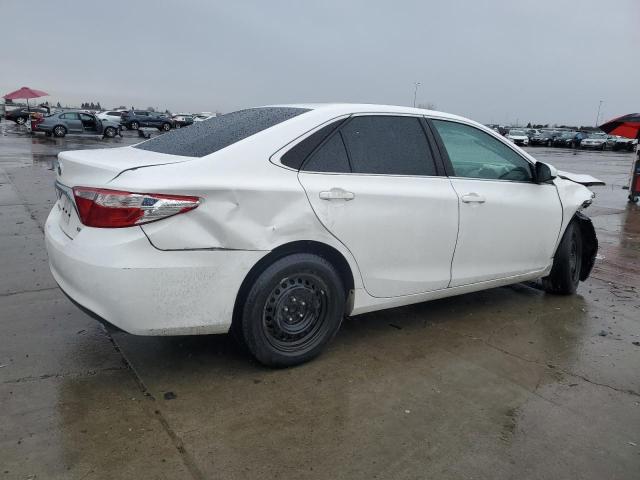  TOYOTA CAMRY 2015 Biały