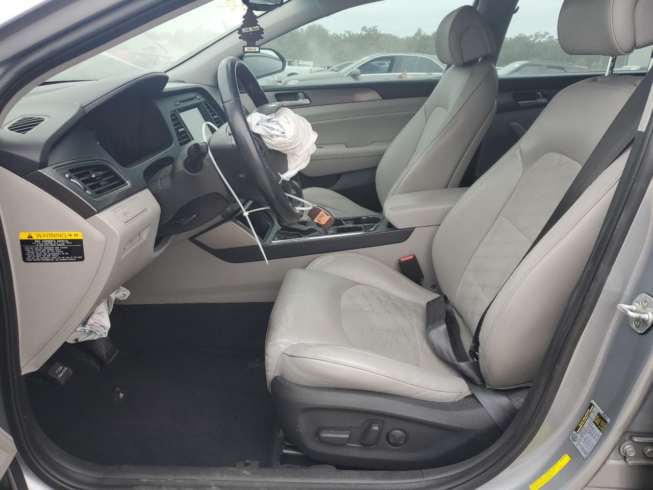2017 Hyundai Sonata - Image 7