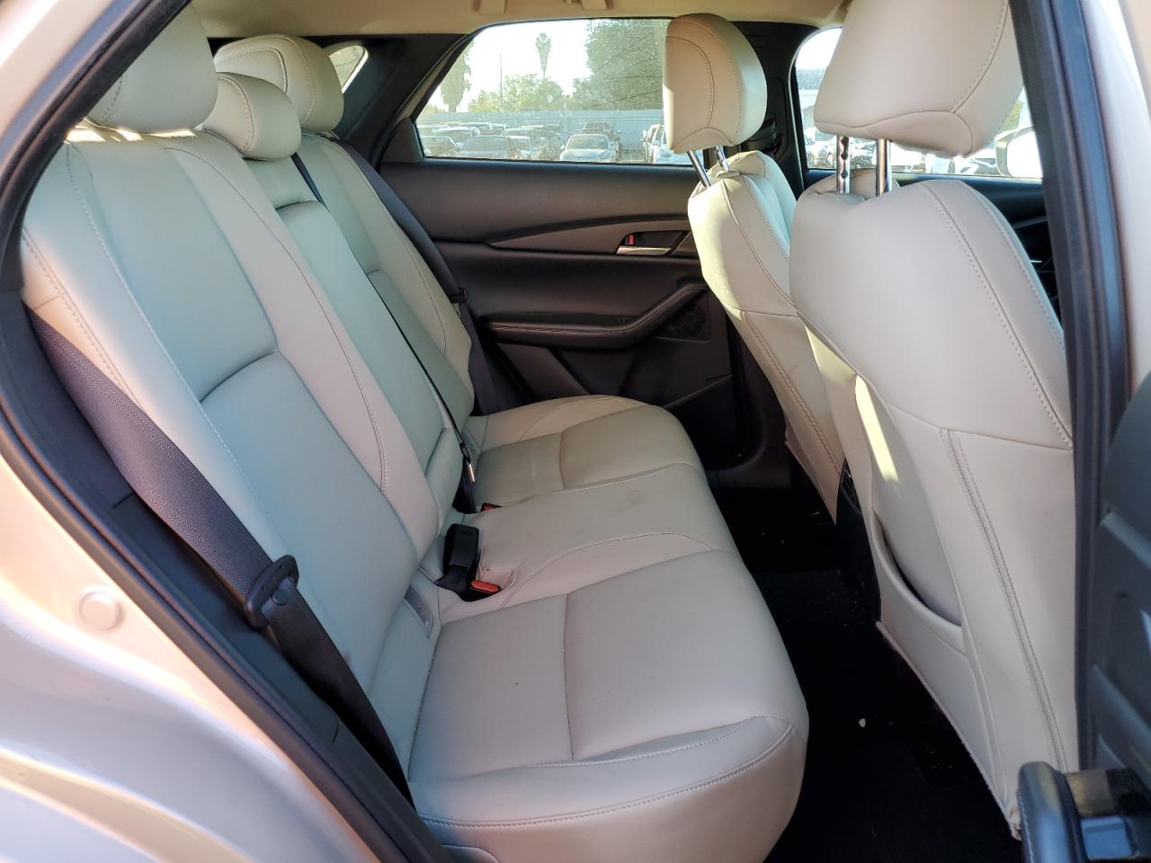 2023 Mazda CX-30 - Image 11