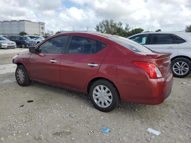  NISSAN VERSA 2017 Красный