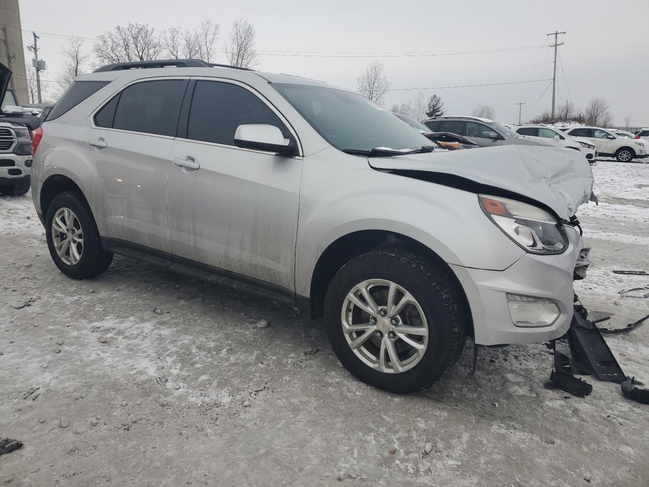 2017 Chevrolet Equinox - Image 4
