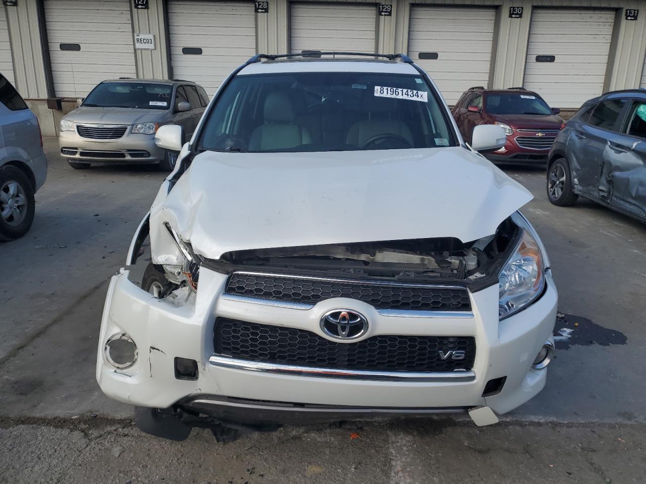 2011 Toyota RAV 4 - Image 5