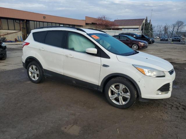  FORD ESCAPE 2016 White