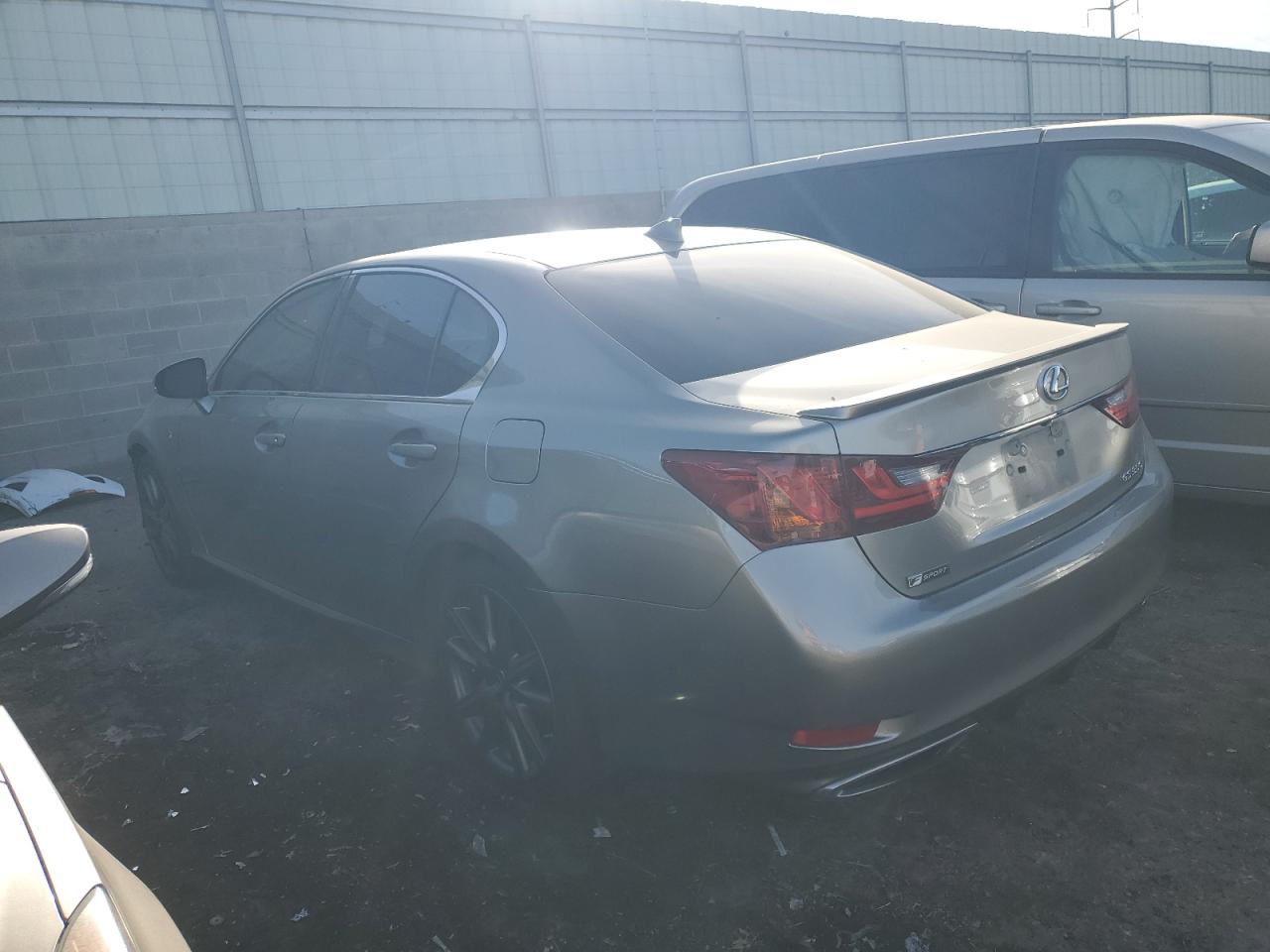2015 Lexus GS - Image 2