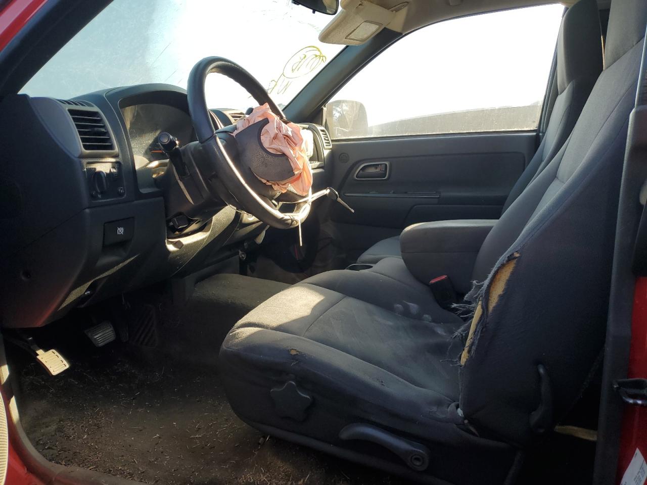 2005 Chevrolet Colorado - Image 7