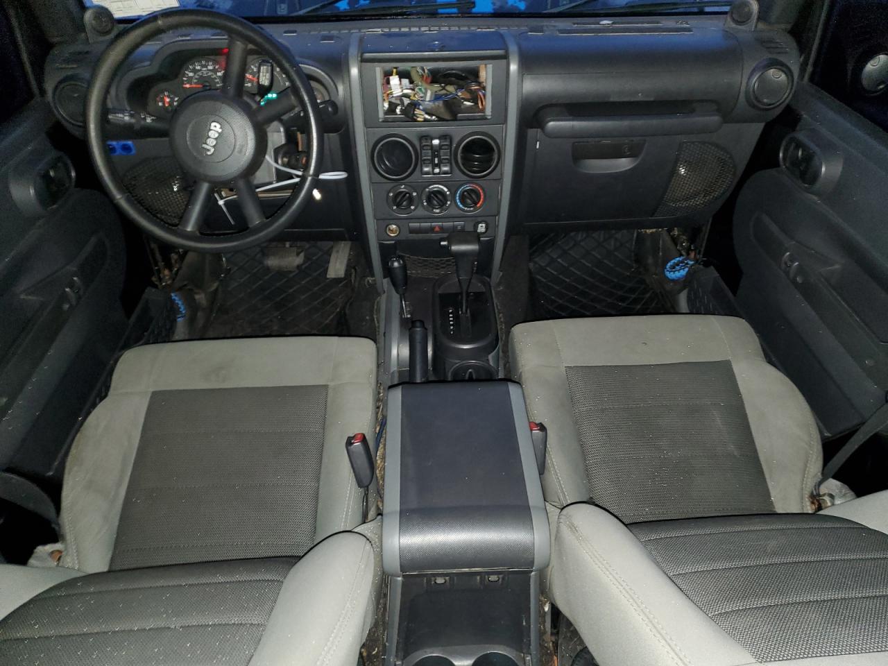 2009 Jeep Wrangler - Image 8
