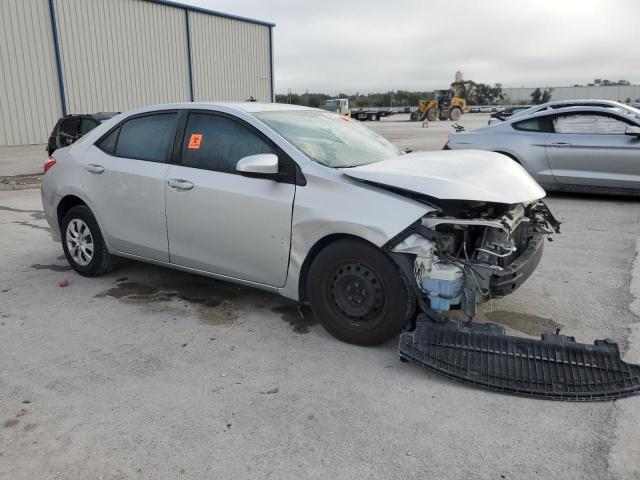  TOYOTA COROLLA 2016 Серебристый