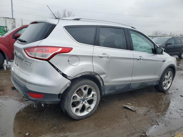  FORD ESCAPE 2015 Серебристый