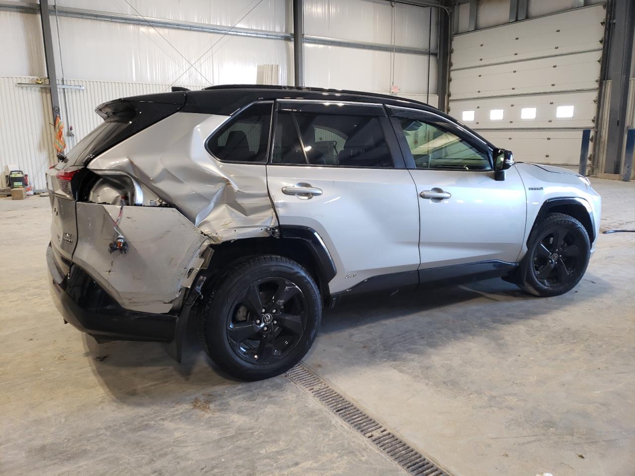 2019 Toyota RAV 4 - Image 3
