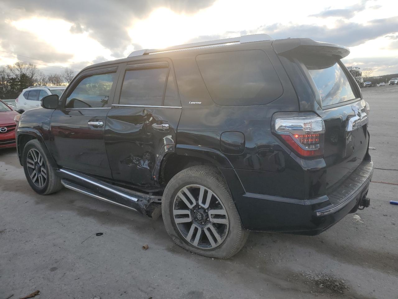 2014 Toyota 4Runner - Image 2