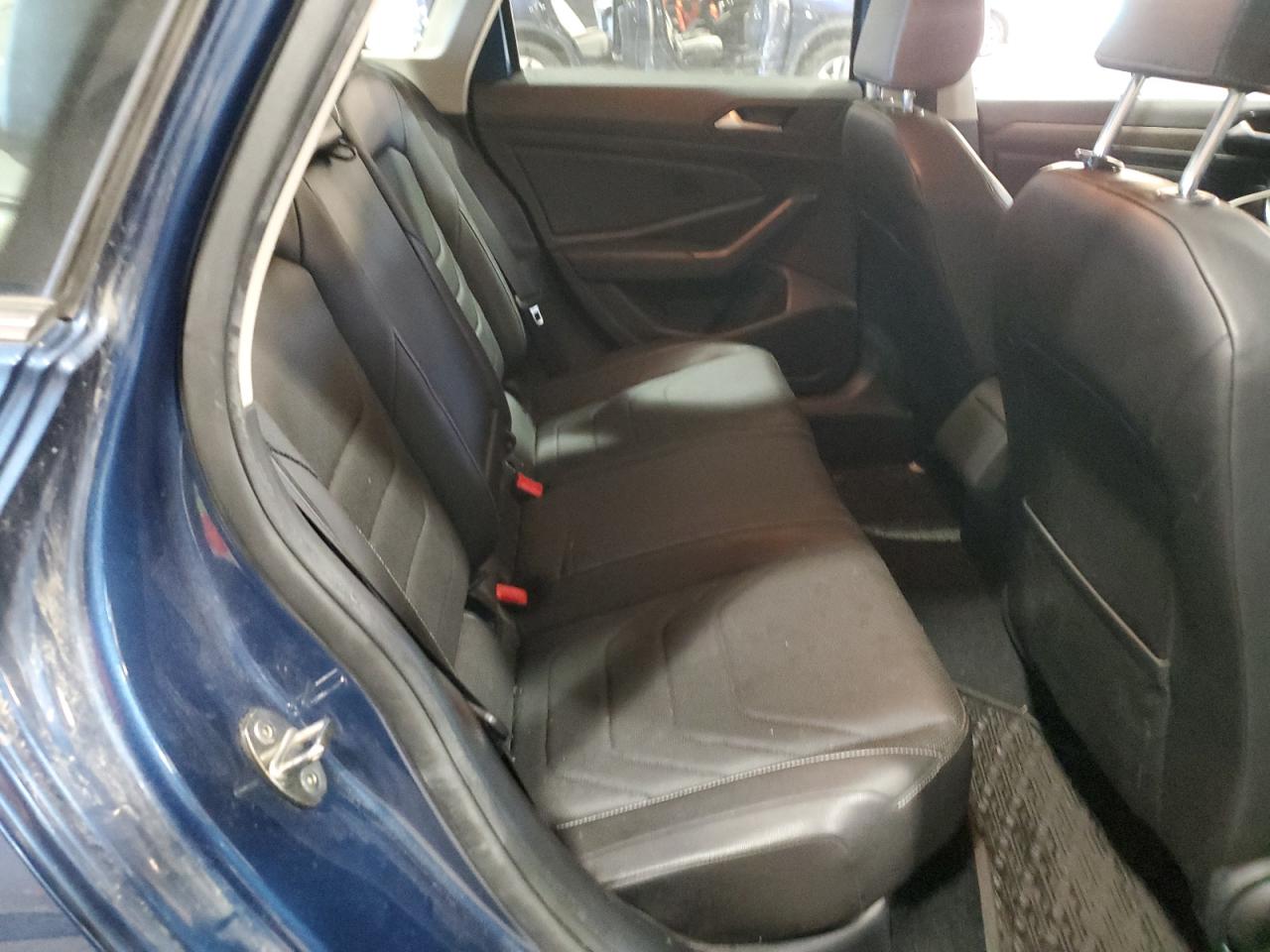 2019 Volkswagen Jetta - Image 10
