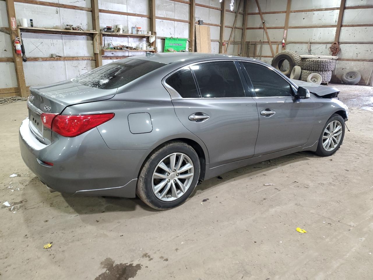 2015 Infiniti Q50 - Image 3