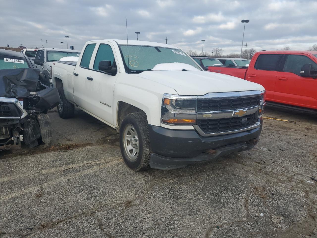 2018 Chevrolet Silverado - Image 4