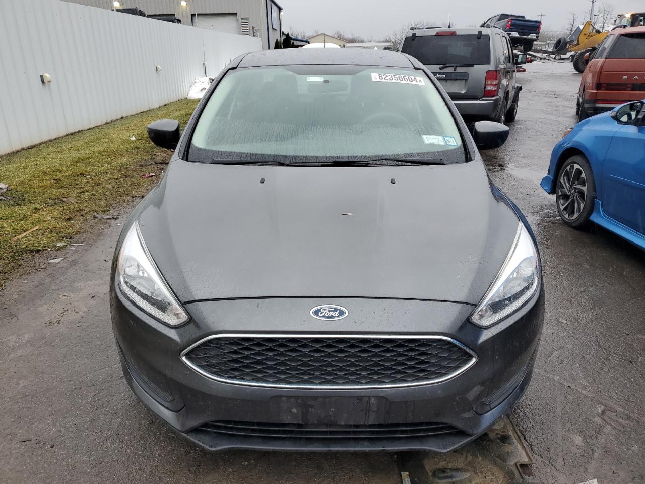 VIN 1FADP3FE2JL214026 2018 FORD FOCUS no.5