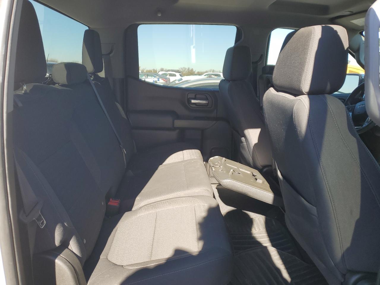 2019 Chevrolet Silverado - Image 10