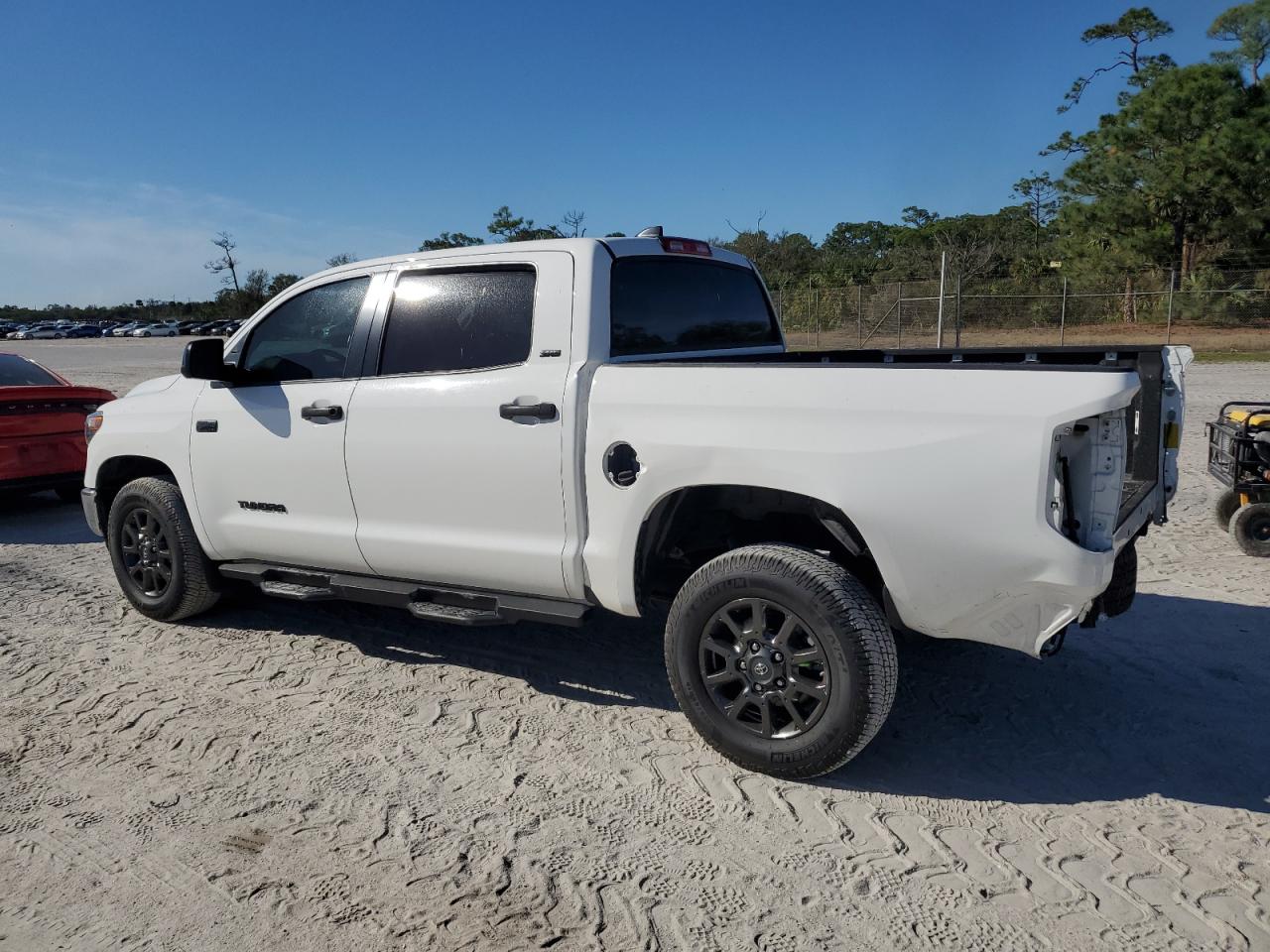 2021 Toyota Tundra - Image 2