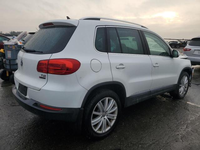  VOLKSWAGEN TIGUAN 2016 Білий