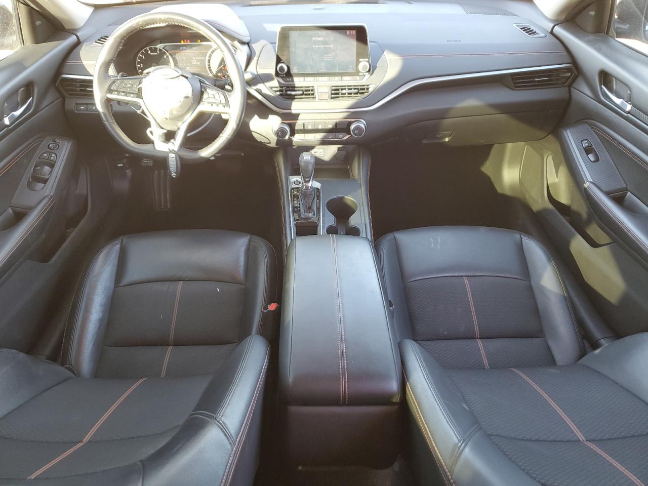 2020 Nissan Altima - Image 8