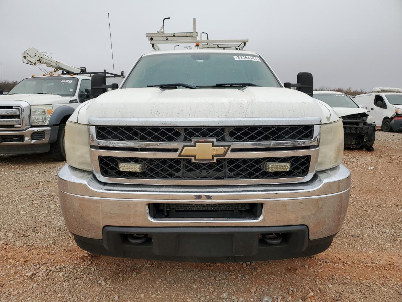 2011 Chevrolet Silverado - Image 5