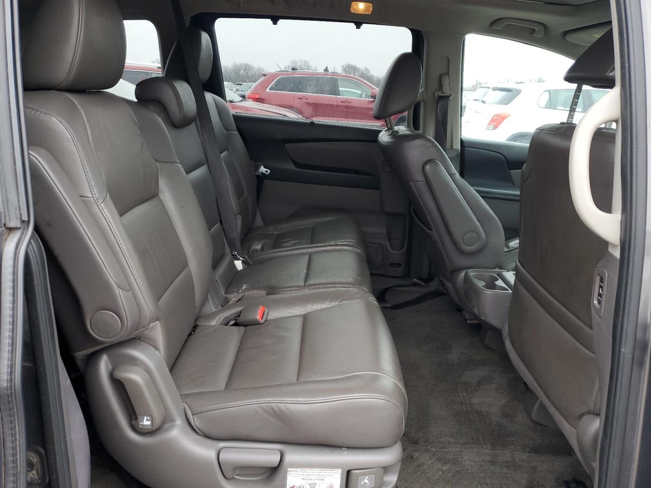 2013 Honda Odyssey - Image 11