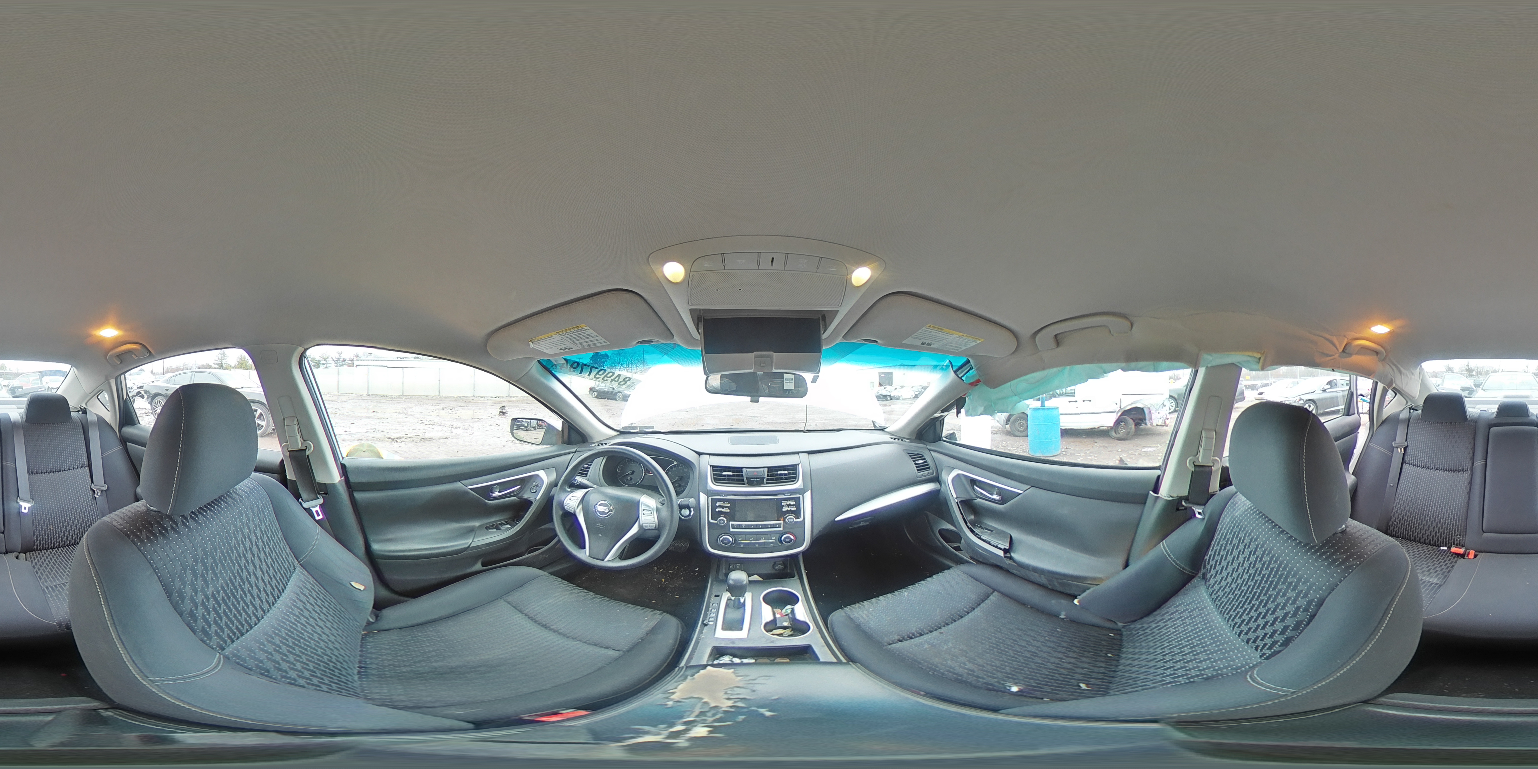 2017 Nissan Altima - Image 12