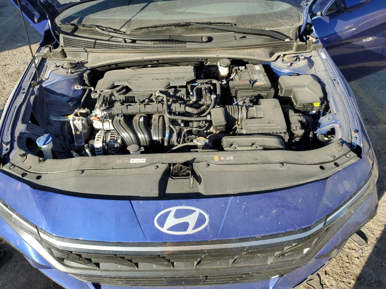 2024 Hyundai Elantra - Image 11