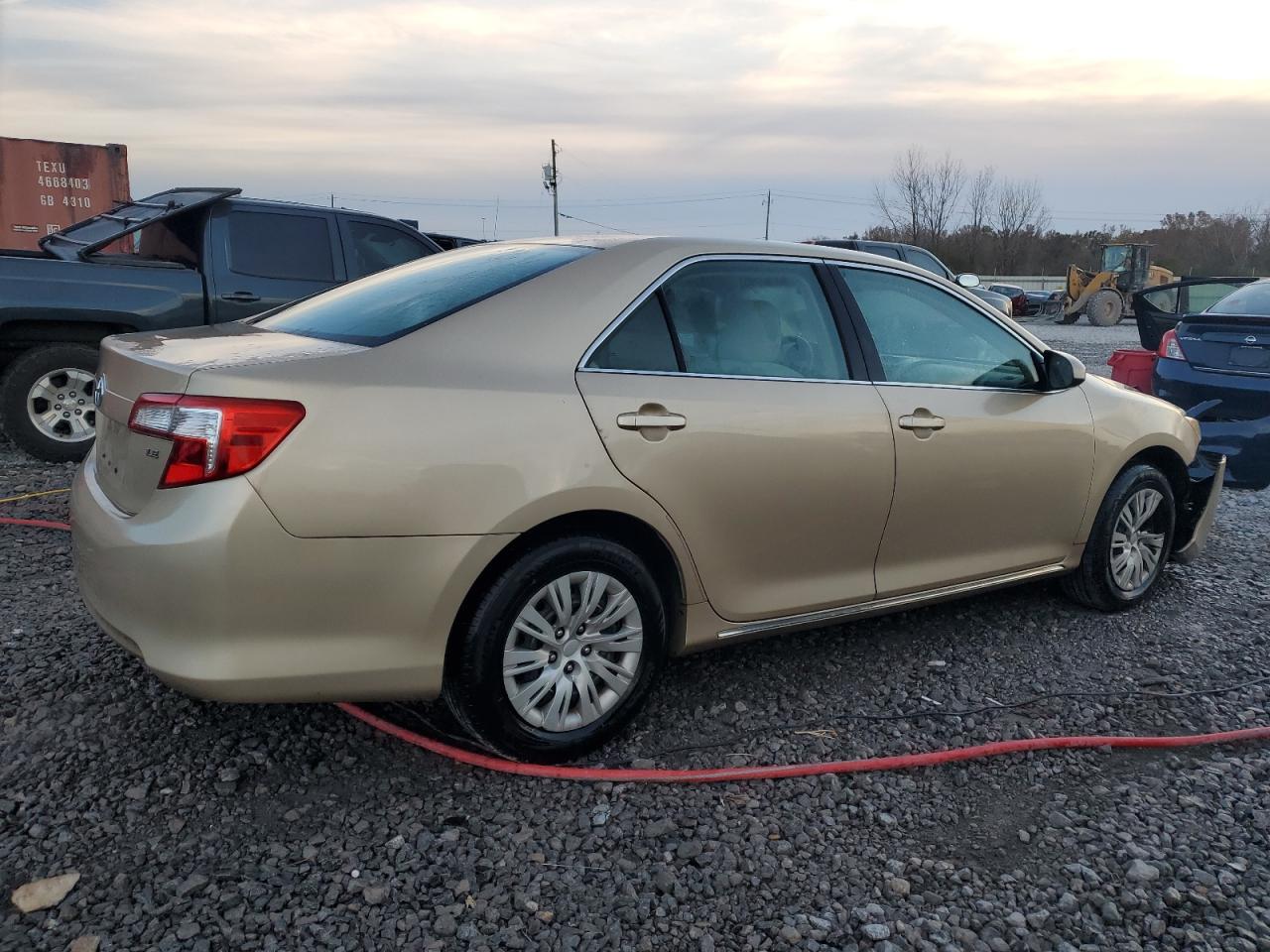 2012 Toyota Camry - Image 3