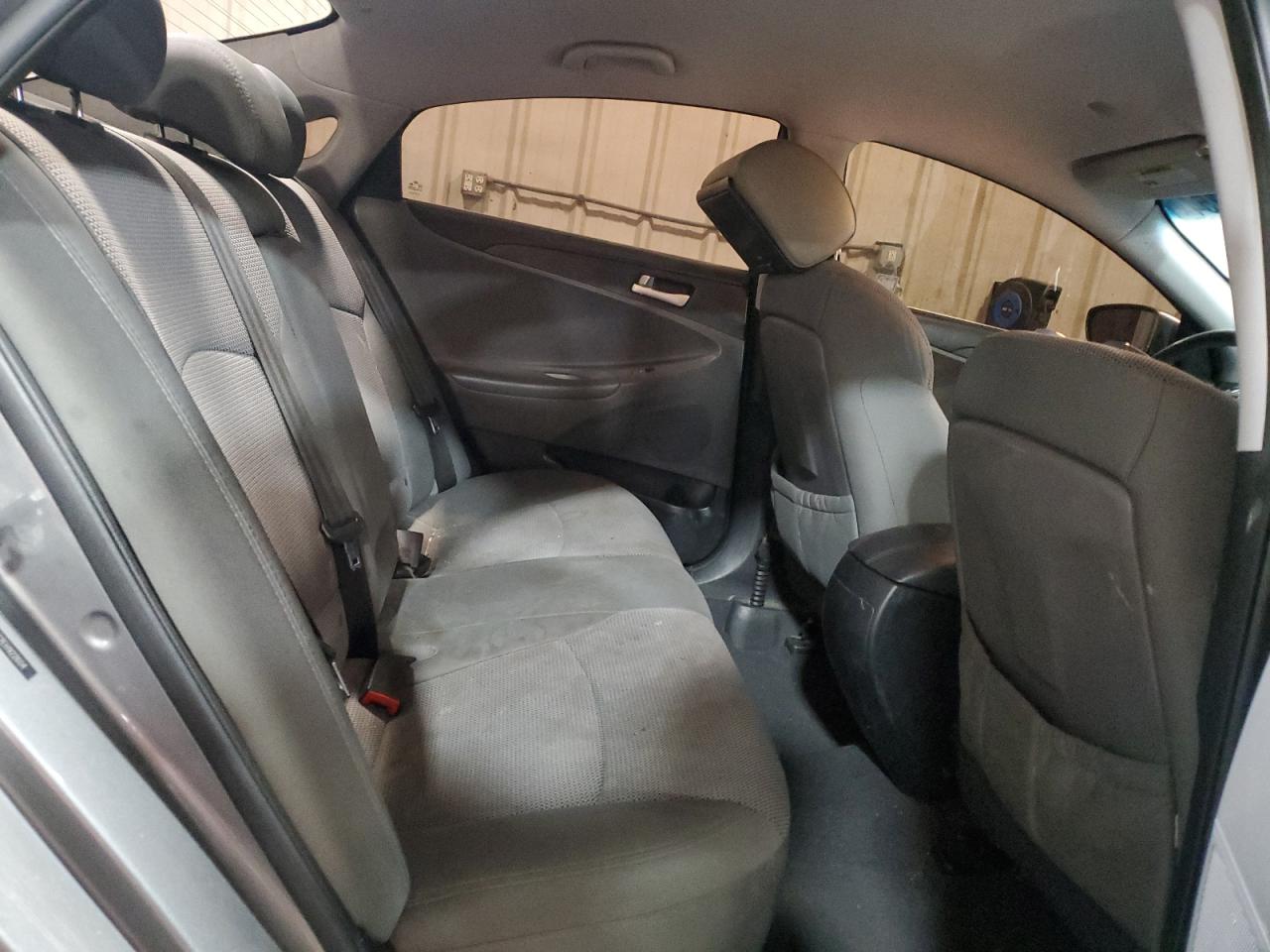 2014 Hyundai Sonata - Image 10