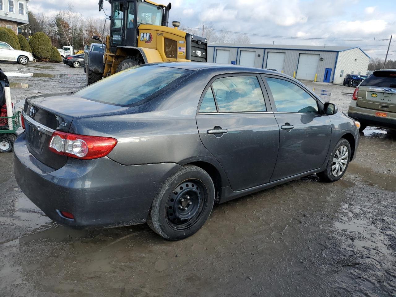 VIN 2T1BU4EE8DC078076 2013 TOYOTA COROLLA no.3