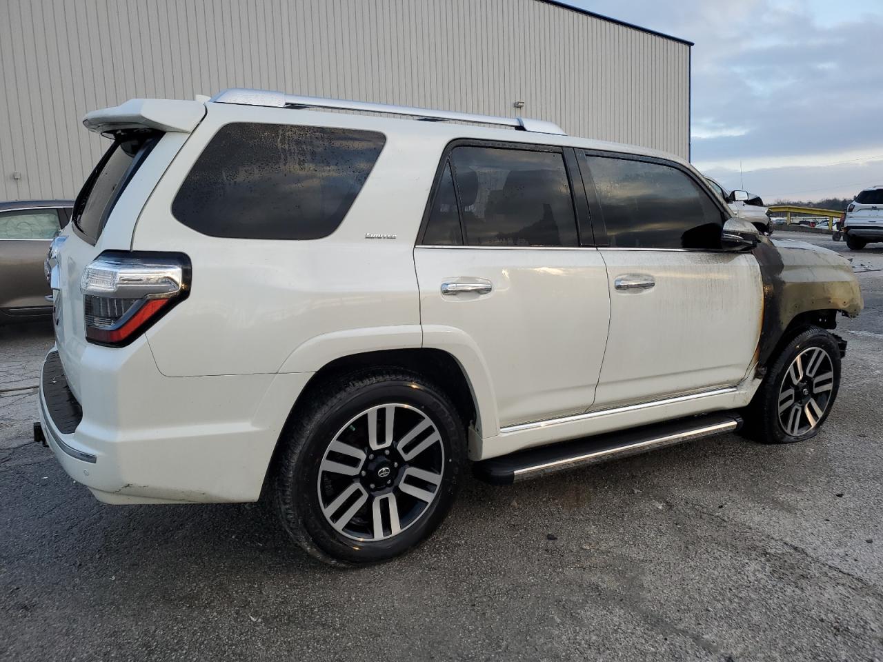 2018 Toyota 4Runner - Image 3