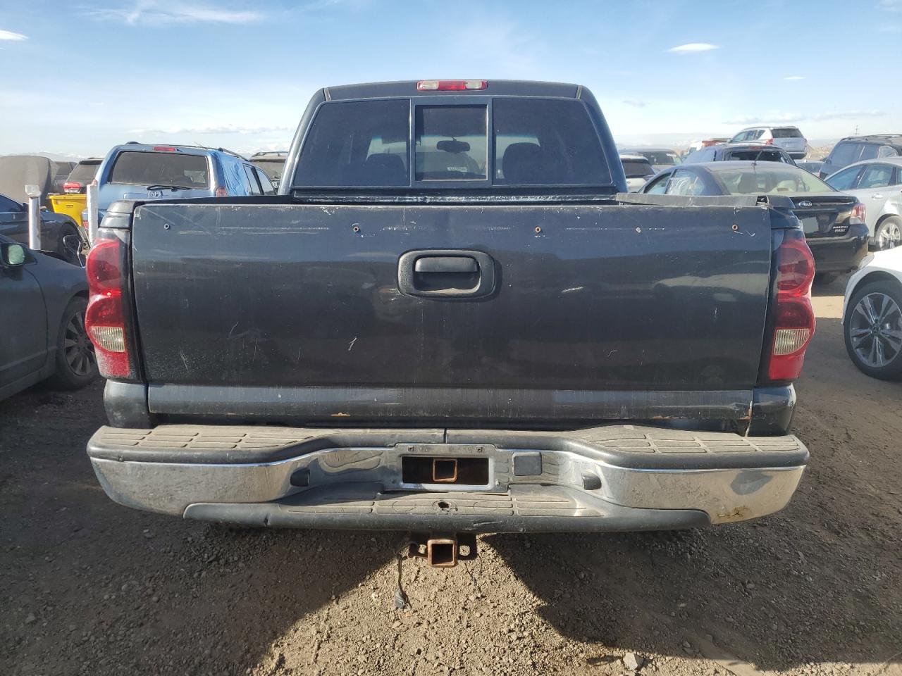 2005 Chevrolet Silverado - Image 6