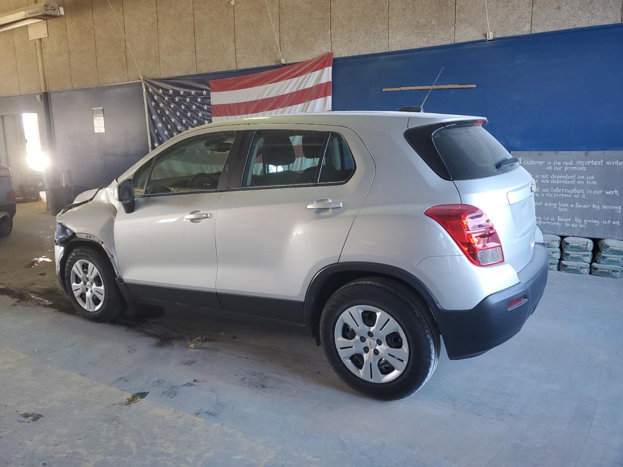 VIN 3GNCJKSBXGL261838 2016 CHEVROLET TRAX no.2