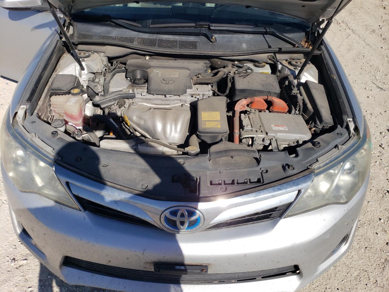 2012 Toyota Camry - Image 11