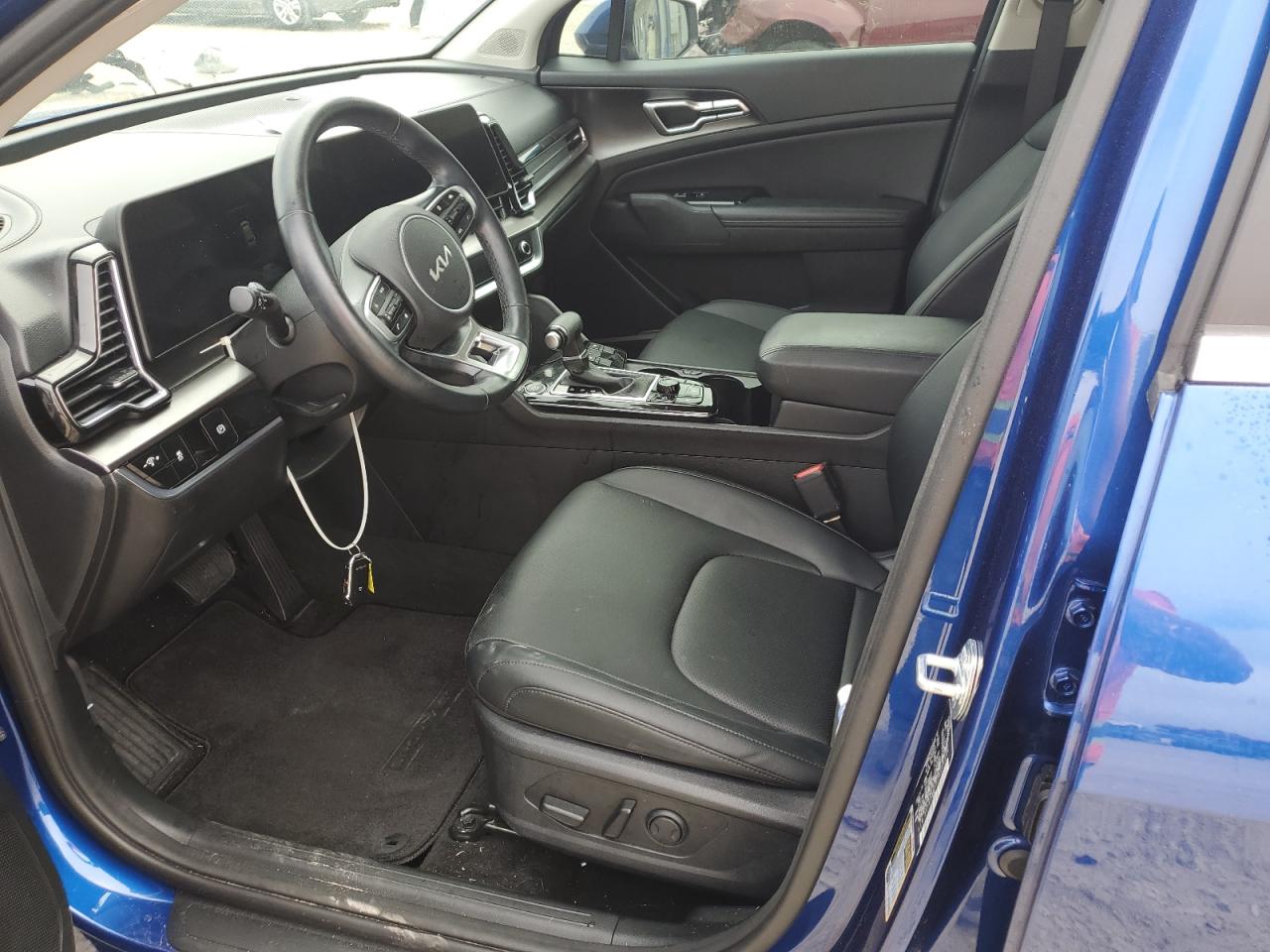 2023 Kia Sportage - Image 7