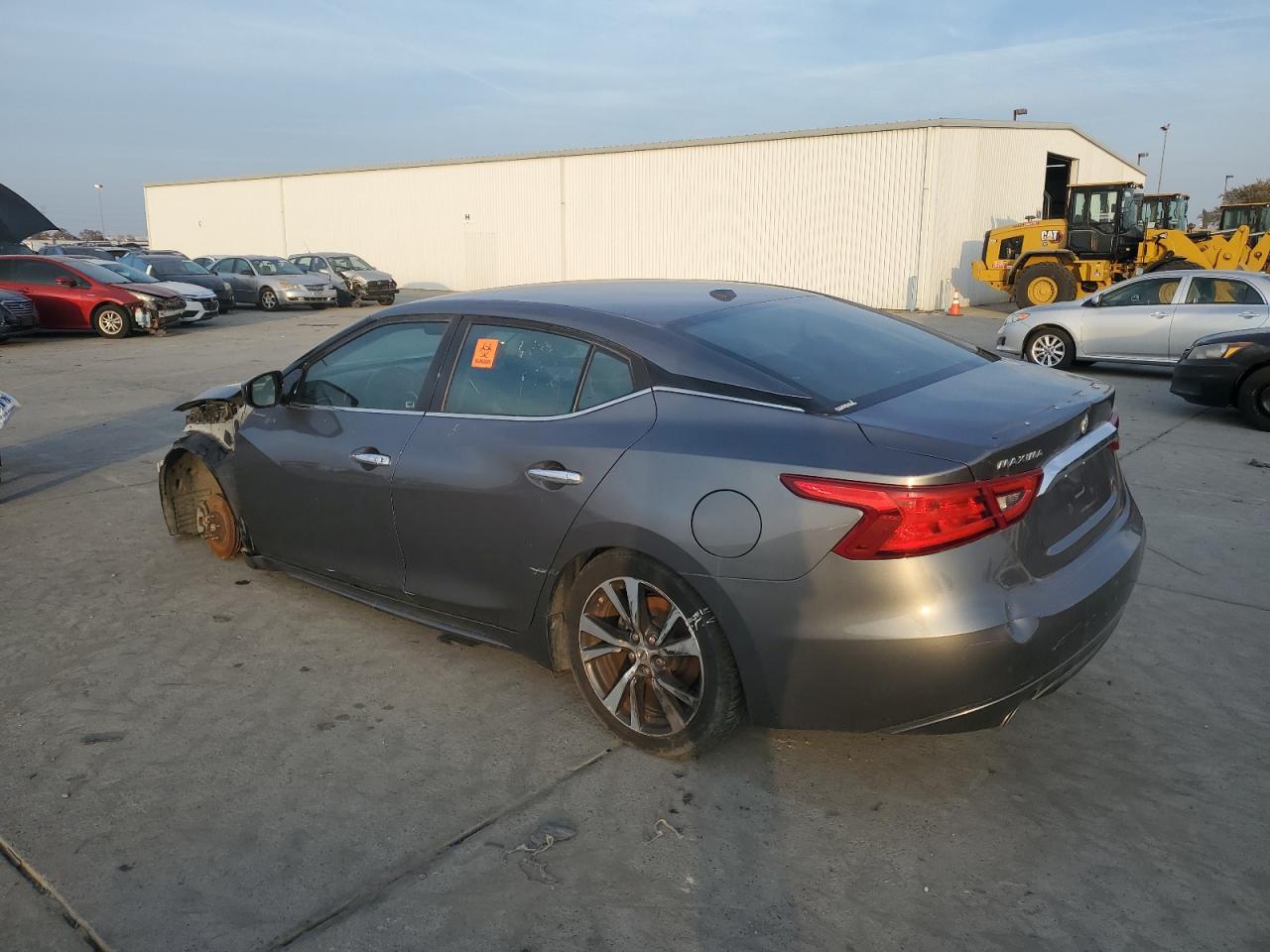 2017 Nissan Maxima - Image 2
