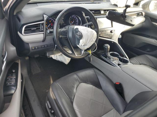  TOYOTA CAMRY 2018 Серебристый