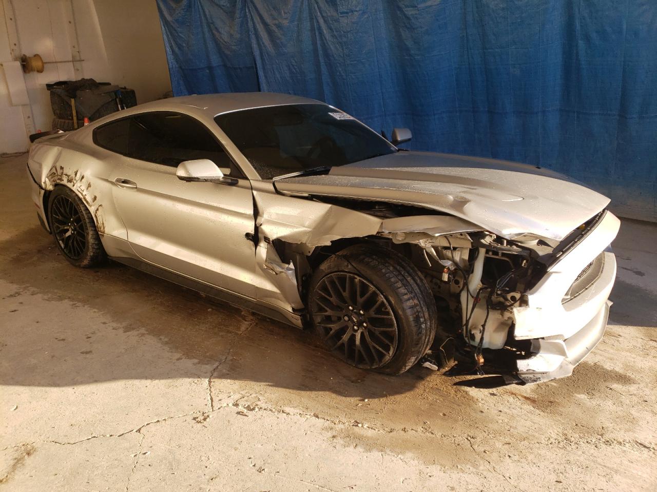 VIN 1FA6P8CF1H5228064 2017 FORD MUSTANG no.4