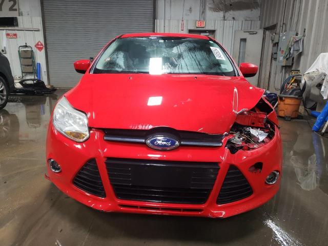  FORD FOCUS 2012 Czerwony