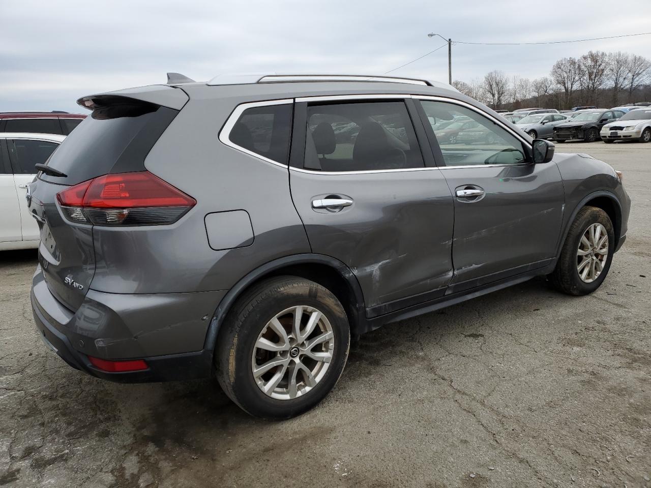 2020 Nissan Rogue - Image 3