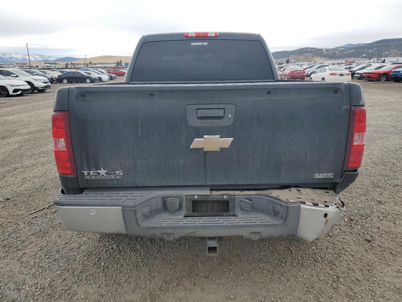 2011 Chevrolet Silverado - Image 6