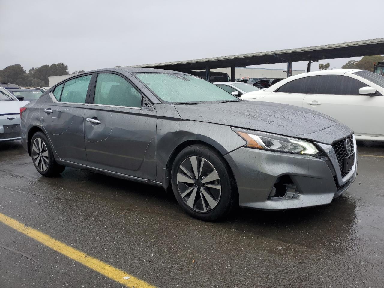 2021 Nissan Altima - Image 4