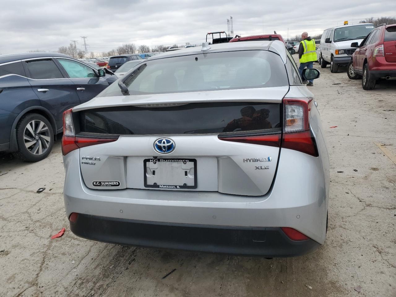 2022 Toyota Prius - Image 6