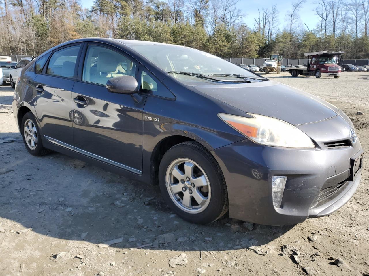 2014 Toyota Prius - Image 4