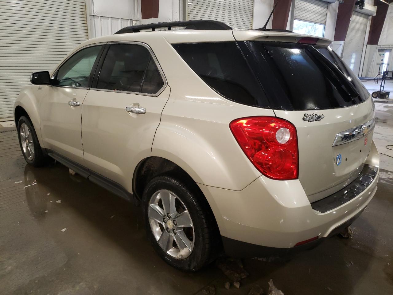 2013 Chevrolet Equinox - Image 2