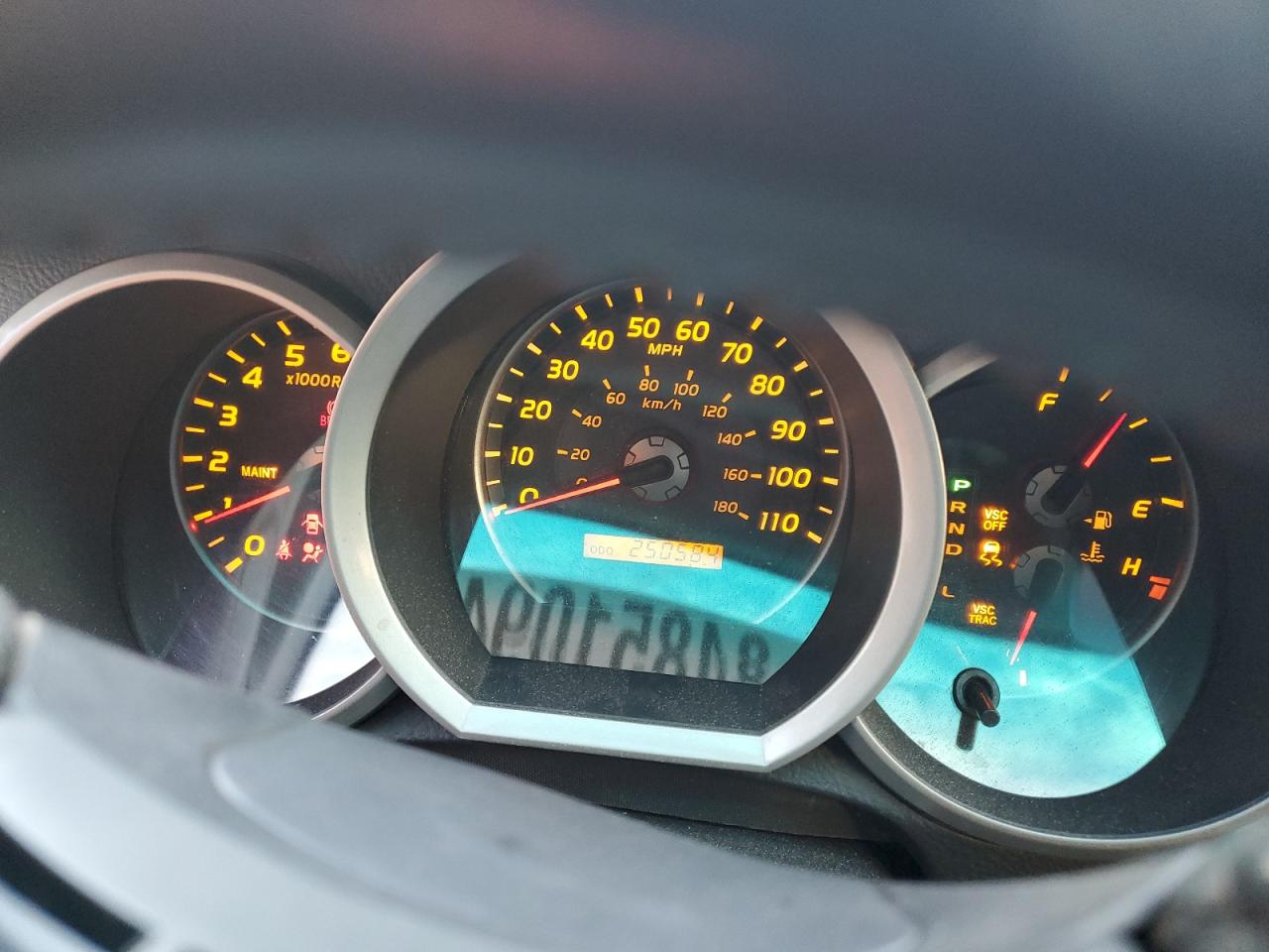 2007 Toyota 4Runner Limited VIN: JTEBU17R870117550 Lot: 84851094