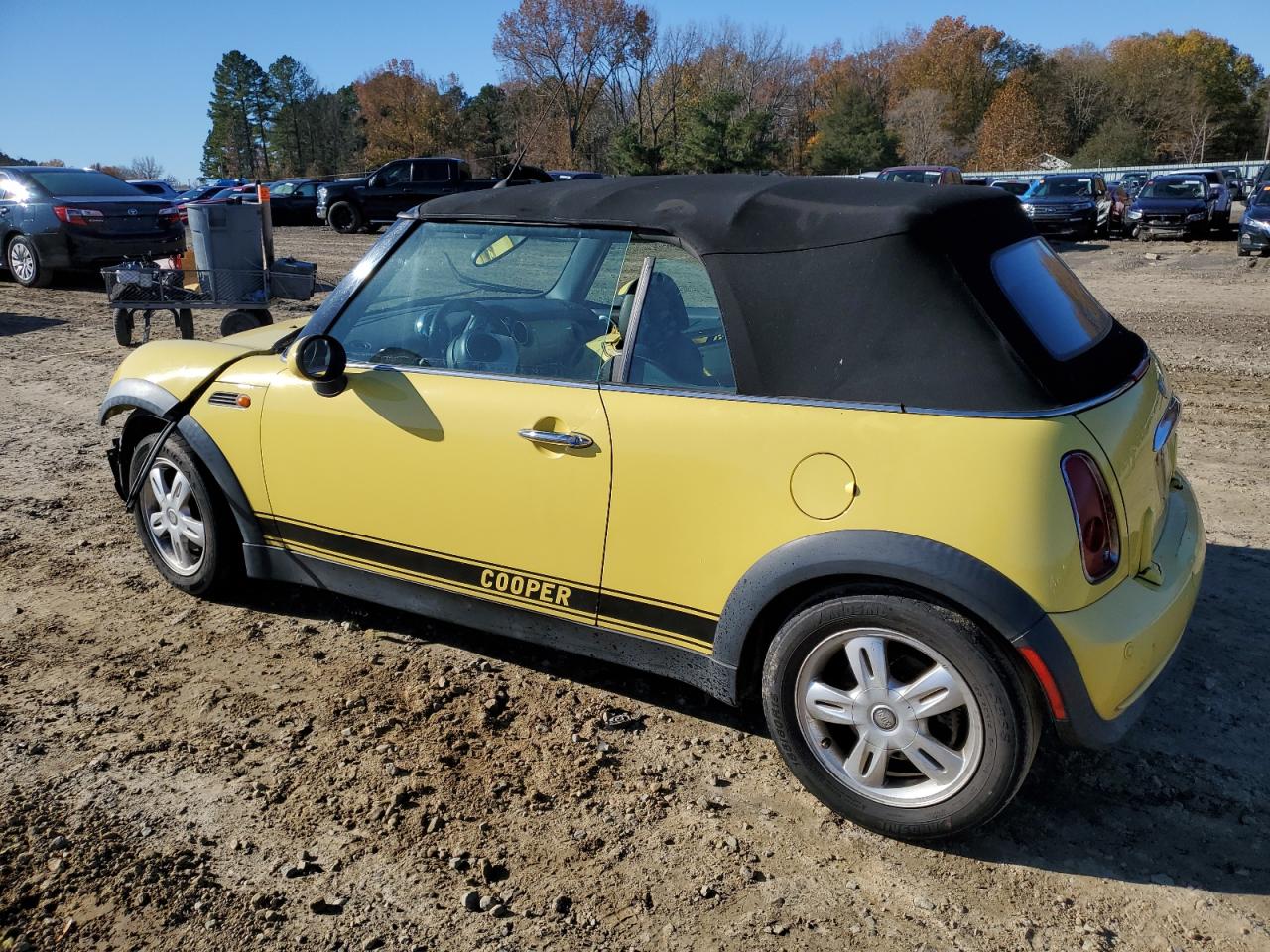 2005 Mini Cooper VIN: WMWRF33555TG12778 Lot: 83481584