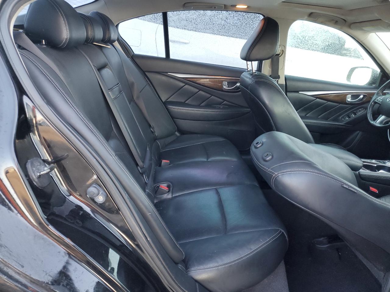 2014 Infiniti Q50 - Image 10