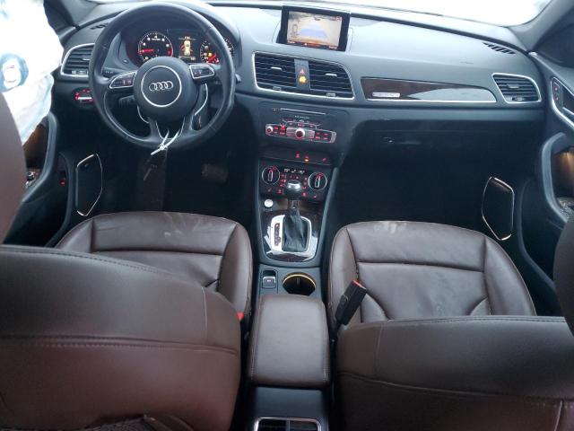Parquets AUDI Q3 2016 Czerwony
